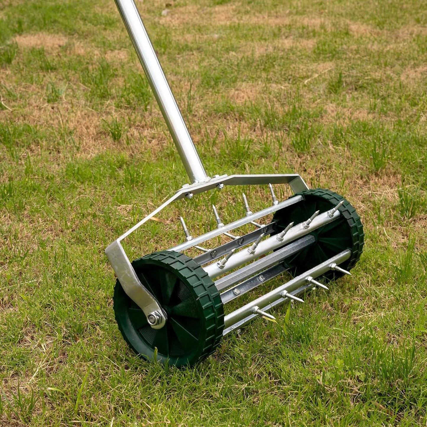 Heavy Duty Rolling Lawn Aerator